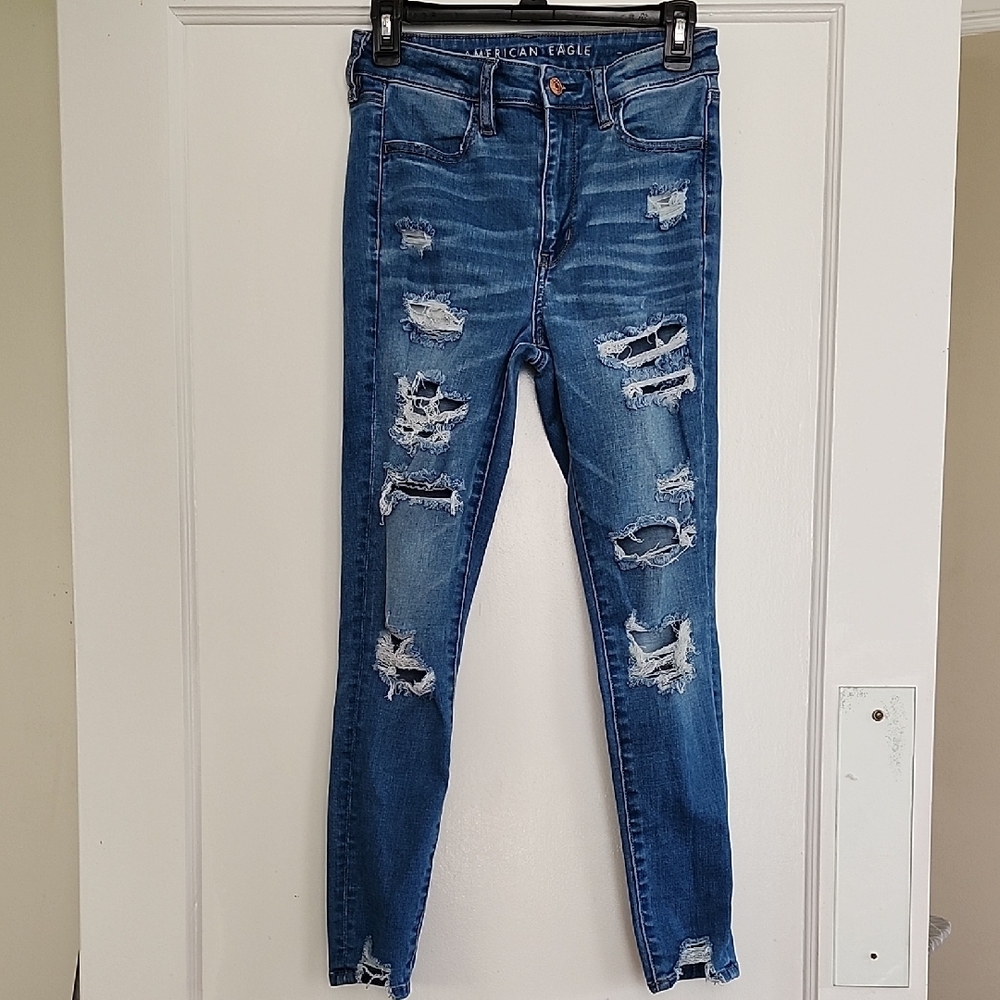 American Eagle Distressed High Rise Jeans